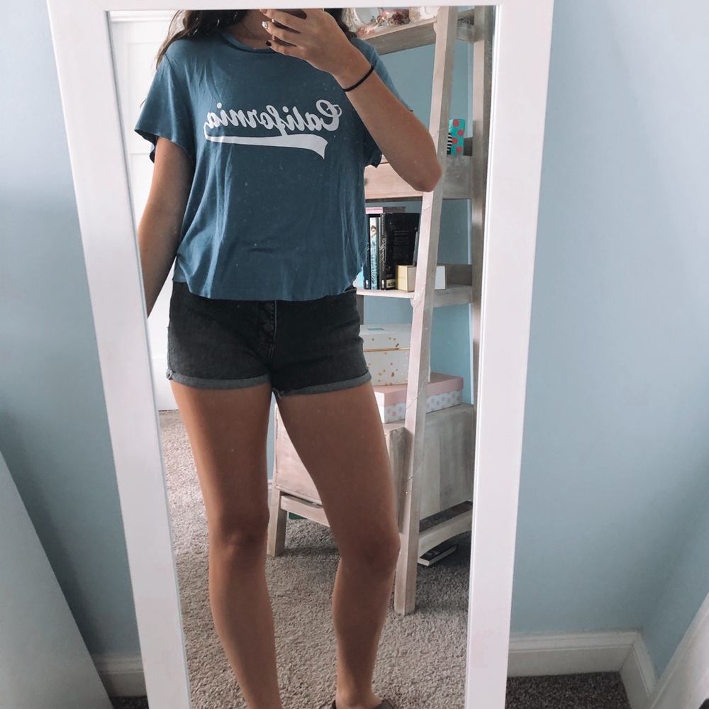 Cute California Crop Top